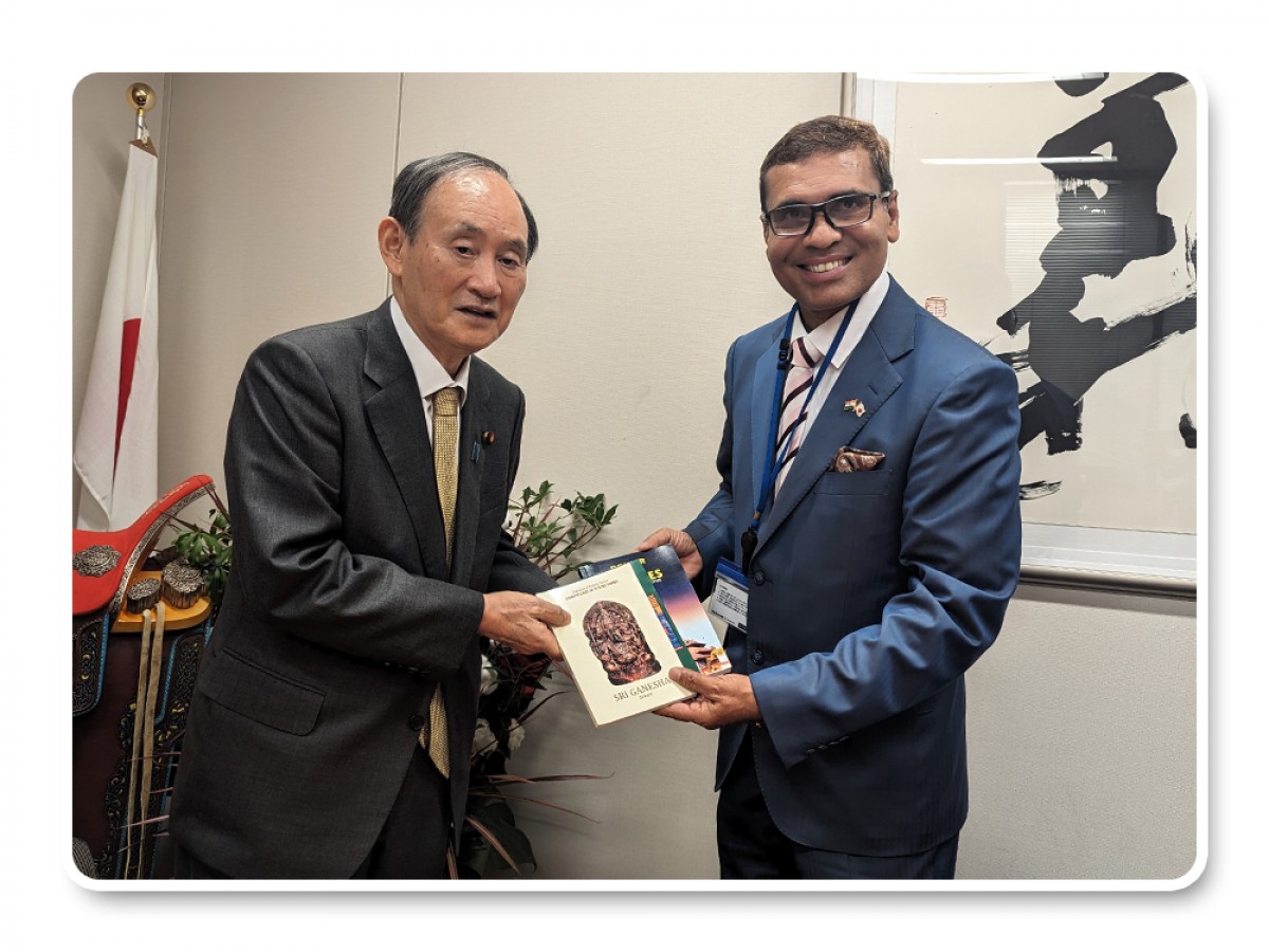 Integral books of Indian spiritual heritage presented to former Prime Minister of Japan